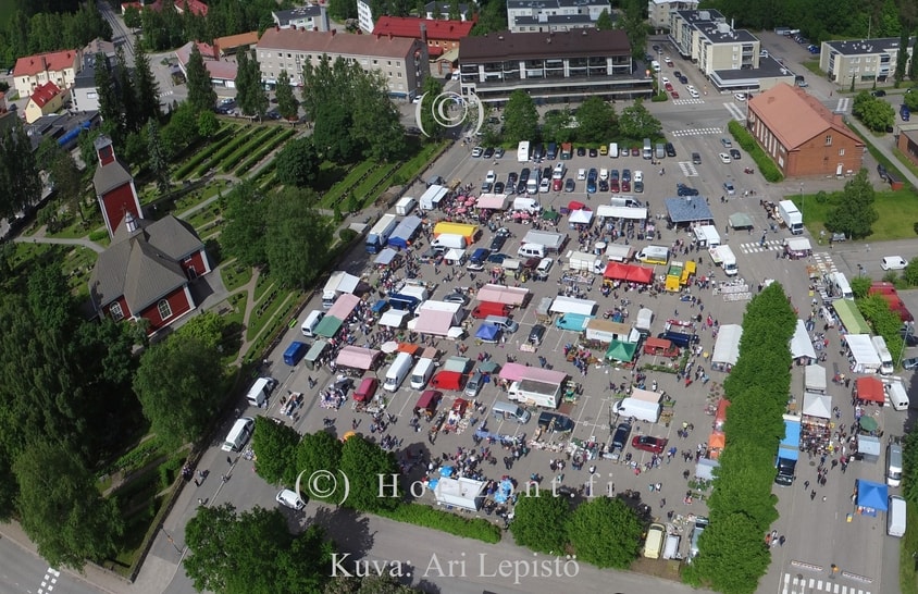 MARKKINAT TORILLA - Karkkila, 2016/17
